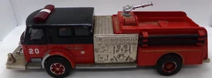 Bombardero contra incendios American La France Corgi diecast 120122DMT - Imagen 1 de 6