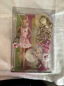 Top Model Resort Barbie Doll 2007 Mattel M5801 NIB - Picture 1 of 24