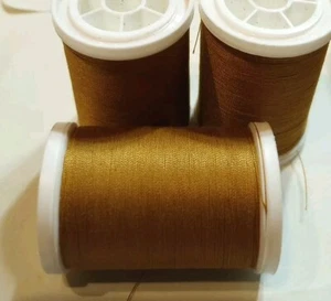 Coats & Clark XP Polyester Nähgarn 4 Spulen 250 Yard EA MUSKATBRAUN - Bild 1 von 3