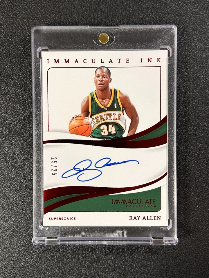 Tinta Ray Allen 2023-24 Panini Colección Inmaculada Auto Roja 25/25 #II-RAY Foto 1 de 1