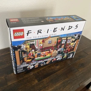 LEGO Friends TV Series: Central Perk ◆ 21319 ◆ New/Sealed ◆ Retired ◆ FREE SHIP - Picture 1 of 7
