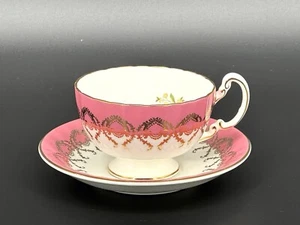Aynsley Pink & Gold Cottage Garden & Butterfly Teacup & Saucer Set - Picture 1 of 7