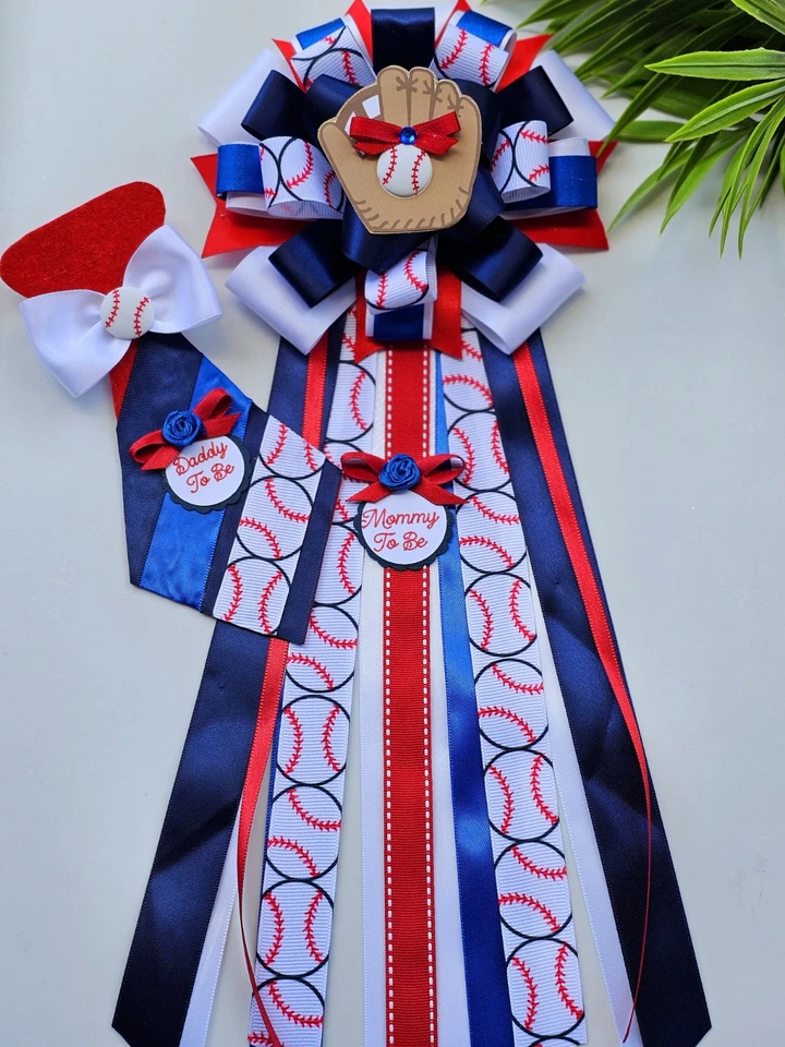 Prendedores de béisbol para baby shower, mamá de baby shower, prendedores de revelación de género Foto 1 de 4