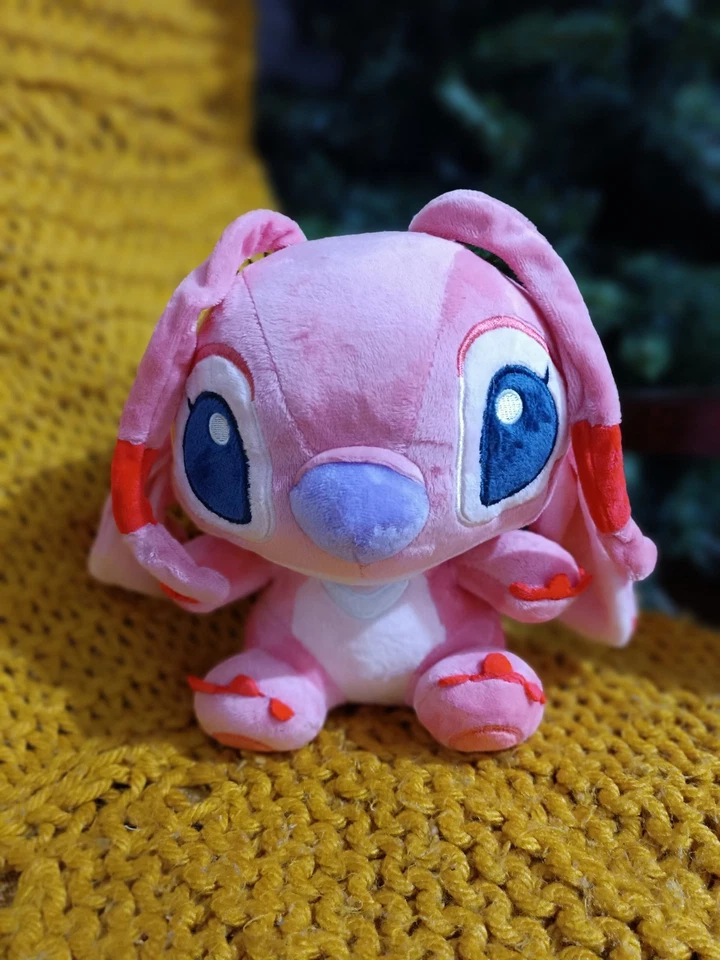 Peluche Disney Stitch Angel 25 cm Douce et Idéale pour Enfants et Fans Disney - Photo 1/4