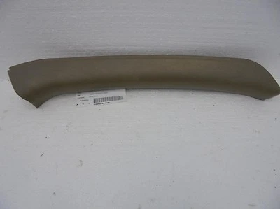 Decoración ventana puerta trasera izquierda Chevy Blazer beige GMC Jimmy 15676809 Foto 1 de 4