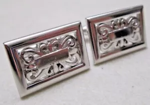 Vintage Signed Swank Cufflinks Silver Tone Rectangular Scrolls Center Smooth - Picture 1 of 3
