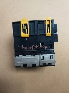 ONE used OMRON PLC CJ2H-CPU65-EIP MODULE - Afbeelding 1 van 1