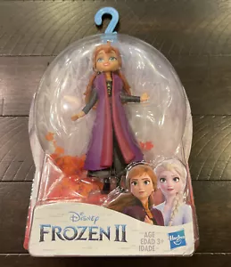 NUEVO - Hasbro Disney Frozen 2: Anna con capa extraíble - Imagen 1 de 2