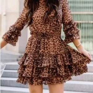 Vestique Dress Ruffle Size Small Leopard Print 3/4 Sleeves Short Shirred Waist - Picture 1 of 12