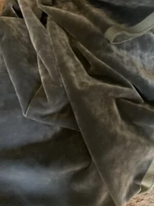 2.50 Mtrs Of Faze Velvet Colour Slate Rrp £114.00 - Picture 1 of 5