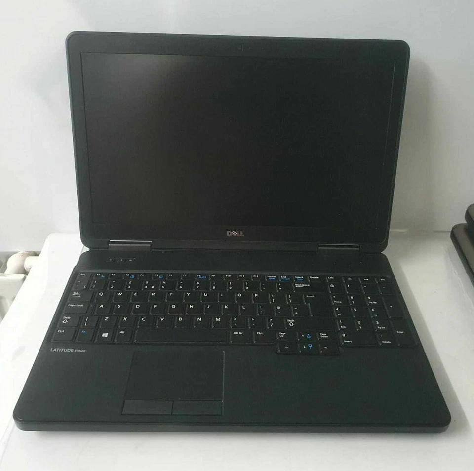 DELL LATITUDE E5540 15.6" CORE i3 4th GEN 8GB RAM 500HDD WIN10 HDMI WEBCAM - Image 1 of 3