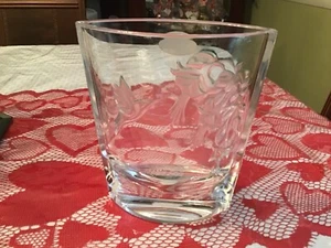 24% Lead Crystal Vase Made in Czech Republic Hummingbird design Teleflora Gift - Picture 1 of 3
