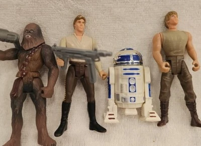 Lot of 5 Star Wars Action Figures - Luke, Han Solo, R2 D2, Darth Vader, Chewy - Image 1 of 4