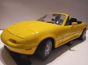 Kyosho Model car Miata MX5 Eunos - Picture 1 of 1