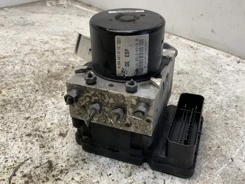 2009-2010 Mercedes C250,C350 Anti-Lock Brake Pump Control Module Assembly OEM - Image 1 of 4