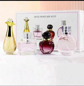 Women's Perfume Set 4 Scents 4 Bottle Types Floral And Fruity - Picture 1 of 5