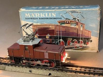 MARKLIN H0 3002 electric locomotive E63 boxed with instructions vintage runner - Image 1 of 4