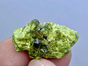 (5) Rare Andradite Garnet Crystal LOT With Magnetite & Mica Natural Specimen - Picture 1 of 6