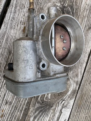 2003 2004 2005 2006 2007 Chevrolet Trailblazer 4.2 Throttle Body OEM 337-05399 - Image 1 of 4