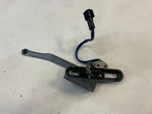 Yamaha Bracket and Switch HpDI Z150-200hp 68F-44117-00-1S , 68F-8259F-00-00 for - Picture 1 of 4