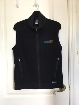 PATAGONIA Synchilla Black Men’s Fleece Vest Sleeveless Zipper Sz M - Image 1 of 4