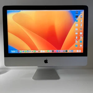 Apple iMac 21.5" Retina 4K - Anno 2017 - 1TB SSD - Processore Intel i5 3.0GHz - Foto 1 di 9
