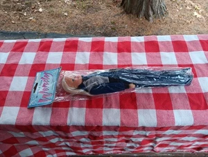 VINTAGE WINTER FUN WENDY 11,5" MODEPUPPE NEU IN VERPACKUNG BARBIE-STIL - Bild 1 von 3