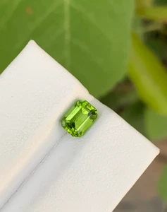1.65 ct top quality natural peridot loose gemstone from pakistan - Picture 1 of 5