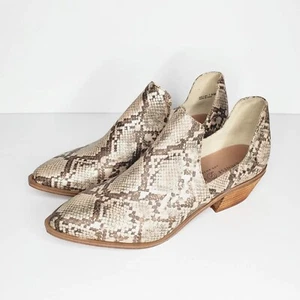 Chinese Laundry Fortune Women's 7.5M Snakeskin Print Bootie - Picture 1 of 7