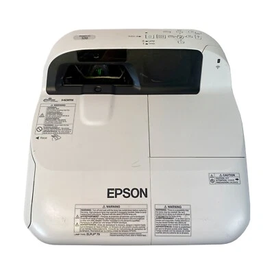 Epson PowerLite 570 Projector Ultra Short Throw 2700 ANSI HD HDMI w/Remote - Image 1 of 4