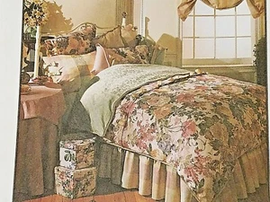 McCall 8606 BEDROOM ESSENTIALS uncut 1997 fabric home decor sewing pattern - Picture 1 of 5