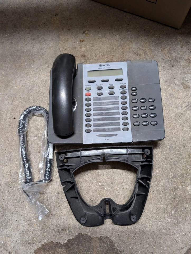 Mitel 5220 IP Phone - Image 1 of 1