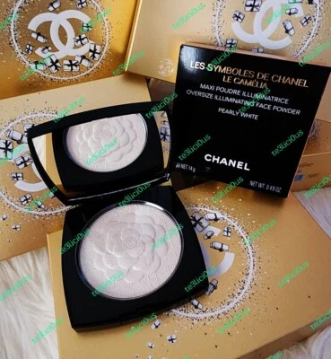Iluminador CHANEL LES SYMBOLES DE CHANEL LE CAMELIA BRANCO PEROLADO  - Imagem 1 de 4