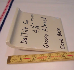1 pc. Gloss Almond: stack-on-top Cove Base Ceramic Tile, 4-1/4" by Daltile: NEW - Picture 1 of 11