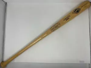 Babe Ruth 100th Anniversary Commemorative H&B Gold Coin Knob Unsigned Bat - Bild 1 von 6