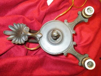 Antiquariato - lampada  abatjour neoclassica stile romano in bronzo patinato - Immagine 1 di 4