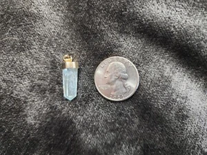 Aquamarine natural stone pendant in yellow gold - Picture 1 of 2