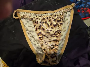 Velvet string bikini size 6 beige cheetah - Picture 1 of 1