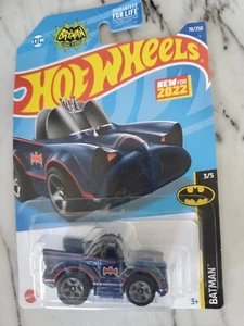 Hot Wheels Batman Classic TV Series Mini Batmobile Blue & Red 1:64 Diecast 3/5 - Picture 1 of 3
