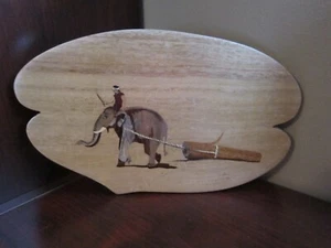 ELEPHANT W/ HANDLER PULLING A LOG INLAID WOOD WALL HANGING BEAUTIFUL DETAIL - Picture 1 of 10