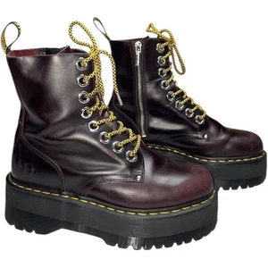 Dr. Martens JADON MAX Platform Combot Boots Size: US 9 Ladies - Picture 1 of 7