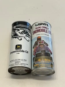 2 latas de aceite de moto de nieve vintage de los años 70 de 1 pinta de 16 OZ - John Deere & Wynn’s - nuevas de stock - Imagen 1 de 6
