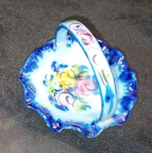 Vintage Vestal Portugal Alcobaca Pottery Blue Ruffle Basket - Picture 1 of 6