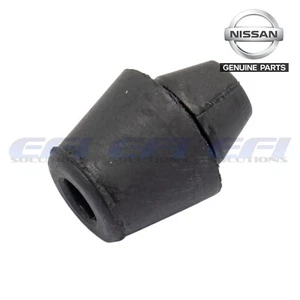 Tapón de goma genuino Nissan para maletero/bota (delantero) "S14, R32" Silvia Skyline - Imagen 1 de 4