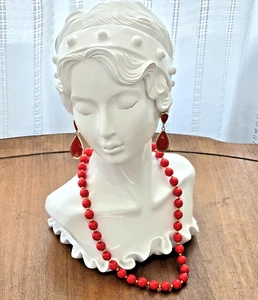 Vintage Gold Tone & Red Beaded Necklace and Tear Drop Pierced Earrings. - Picture 1 of 10