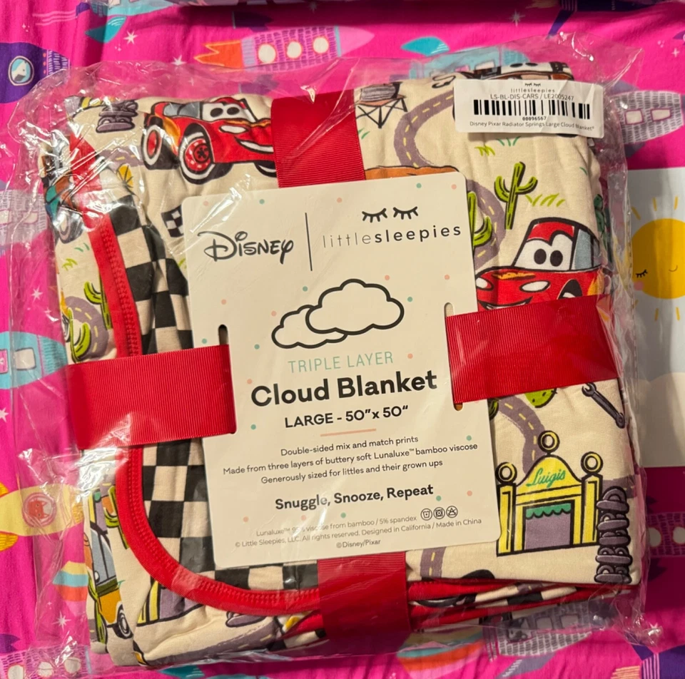 Little Sleepies Cars Disney Pixar - Muelles de radiador - Manta de nube grande Foto 1 de 1