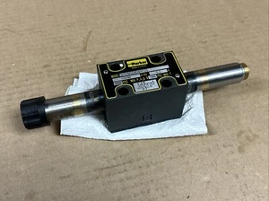 NEW Parker D1VW020DNYPZ5 Hydraulic Directional Control Valve 5000PSI FAST SHIP - Picture 1 of 6