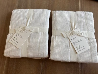 ✨2X POTTERY BARN BELGIAN FLAX LINEN WAFFLE WEAVE SHAM STANDARD WHITE NWT✨ - Image 1 of 4