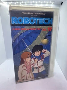 Robotech VHS Volume 17 FHE Family Home Entertainment - Cut Box in Plastic Case - Picture 1 of 4