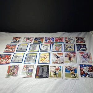 Assorted football cards - Picture 1 of 7